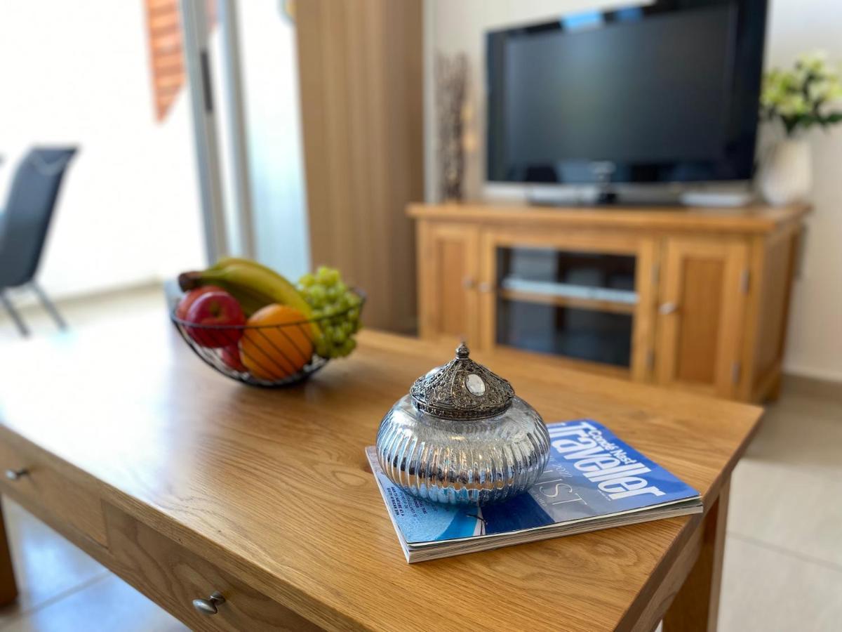 Beautiful 2 Bed Apartment In Peyia Valley, Paphos מראה חיצוני תמונה