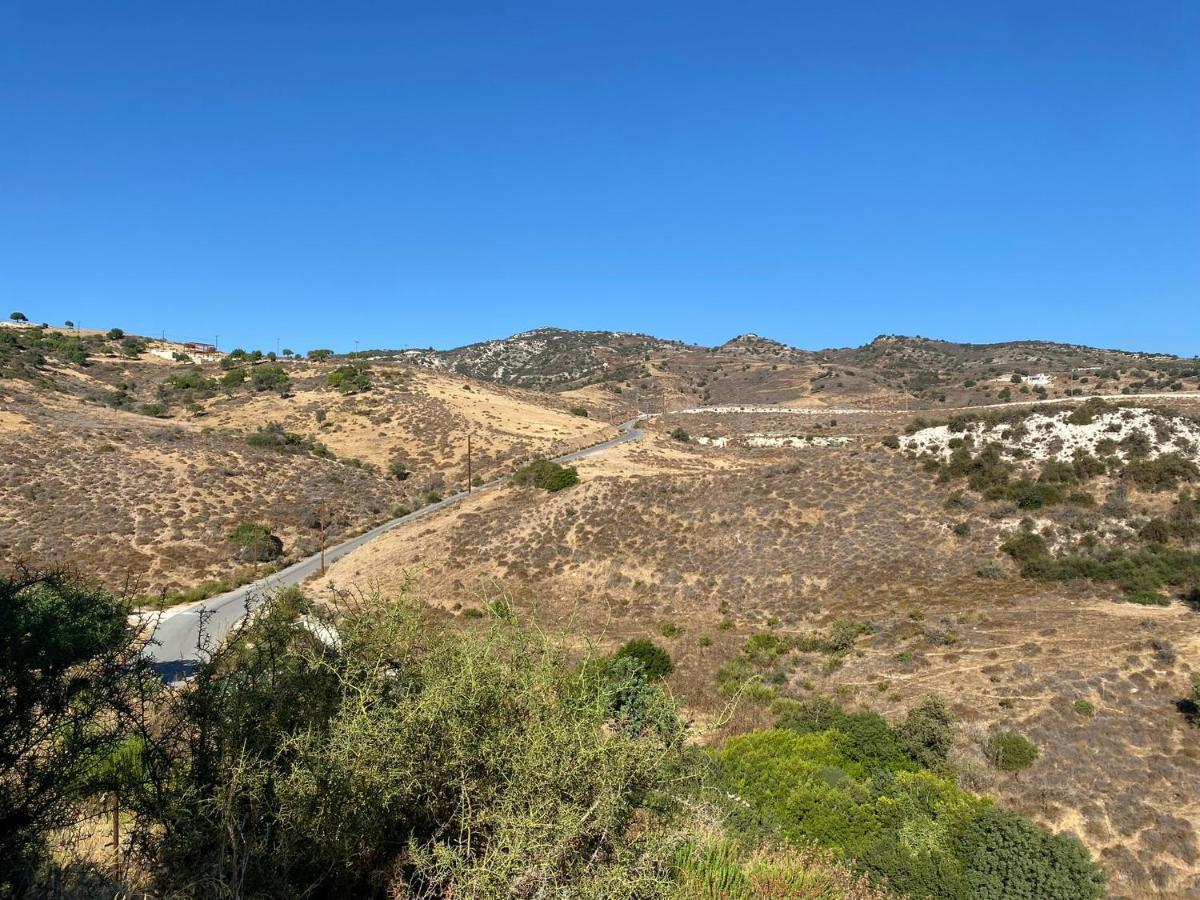 Beautiful 2 Bed Apartment In Peyia Valley, Paphos מראה חיצוני תמונה