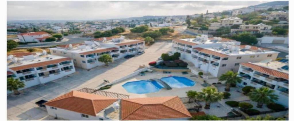 Beautiful 2 Bed Apartment In Peyia Valley, Paphos מראה חיצוני תמונה